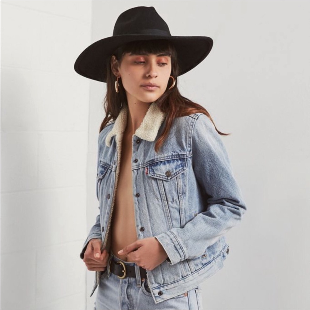 Levi's Light Blue Jean Jacket with White Collar
